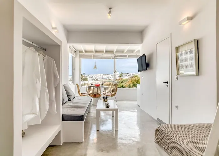 Sandy With View In Lägenhet Naousa