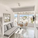Sandy With View In شقة *